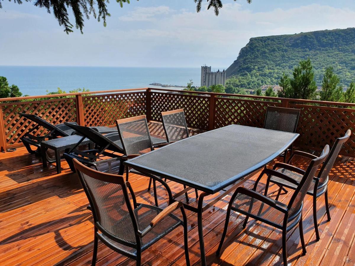 Villa Dechkoni Kavarna Esterno foto